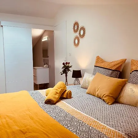 Maison De La Tour 公寓式酒店 3*