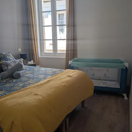 Aparthotel Maison De La Tour 3*