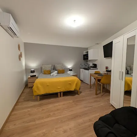 Aparthotel Maison De La Tour Saint-Émilion