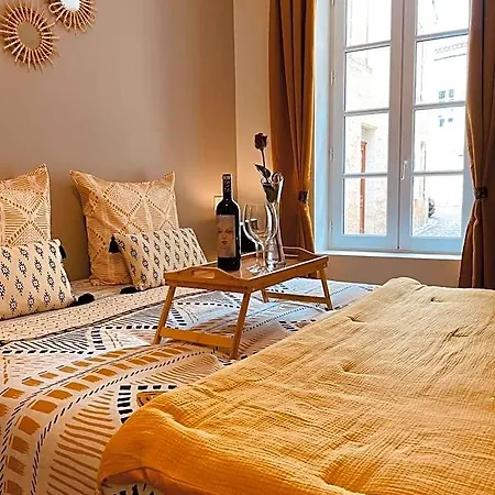 Apartmanhotel Maison De La Tour 3*