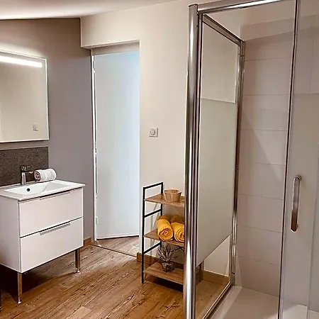 Maison De La Tour Apartmanhotel 3*