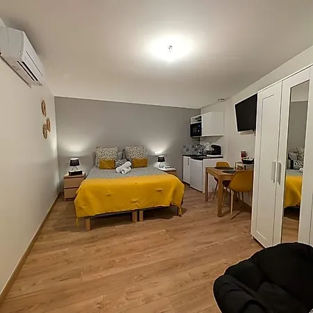Maison De La Tour Apartmanhotel Saint-Émilion