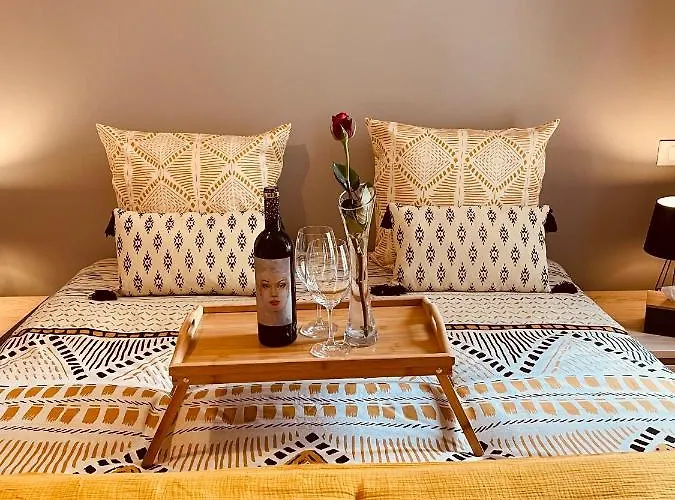 Maison De La Tour Aparthotel Saint-Emilion